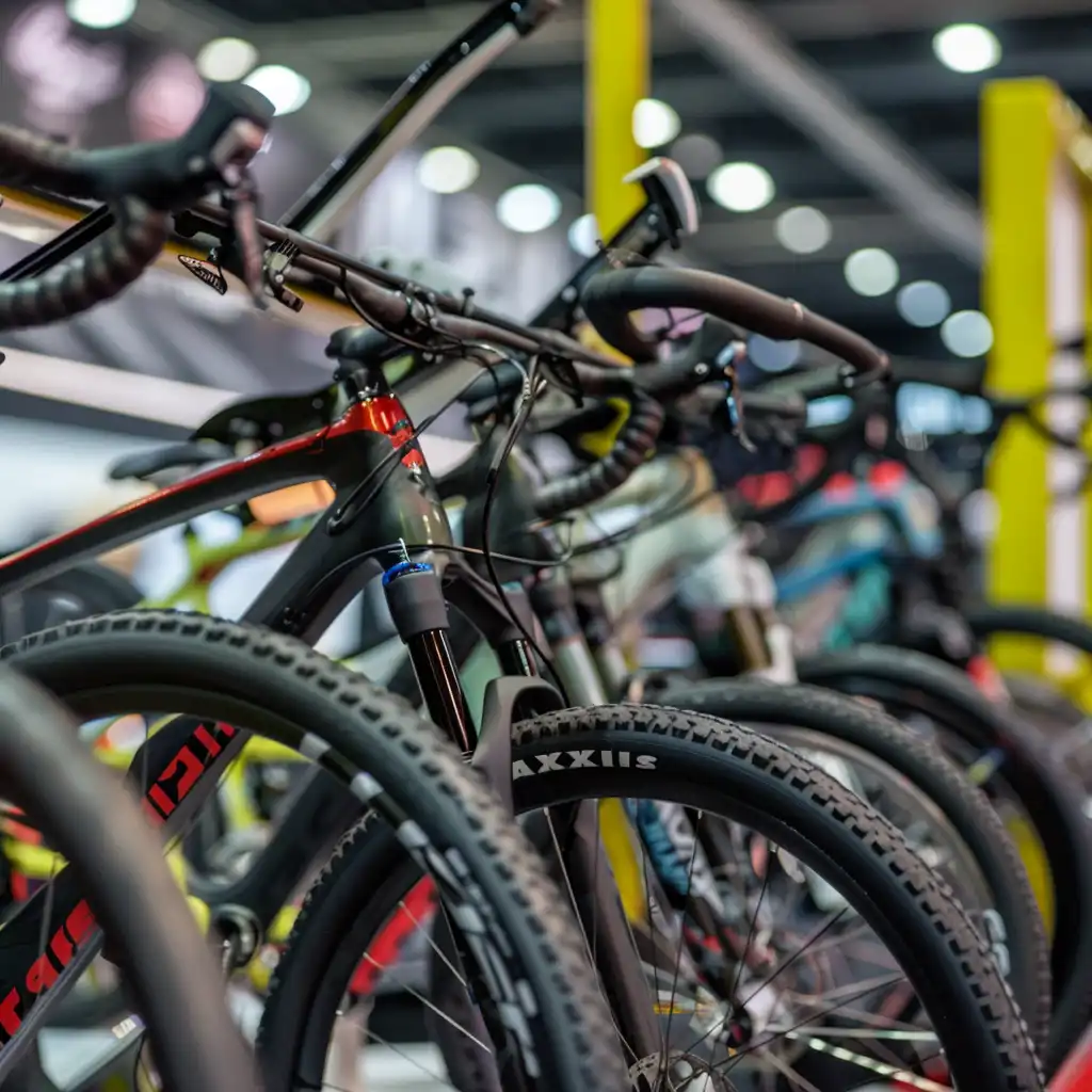 Hoe Kies je de Beste Fietsendrager voor op het Dak?